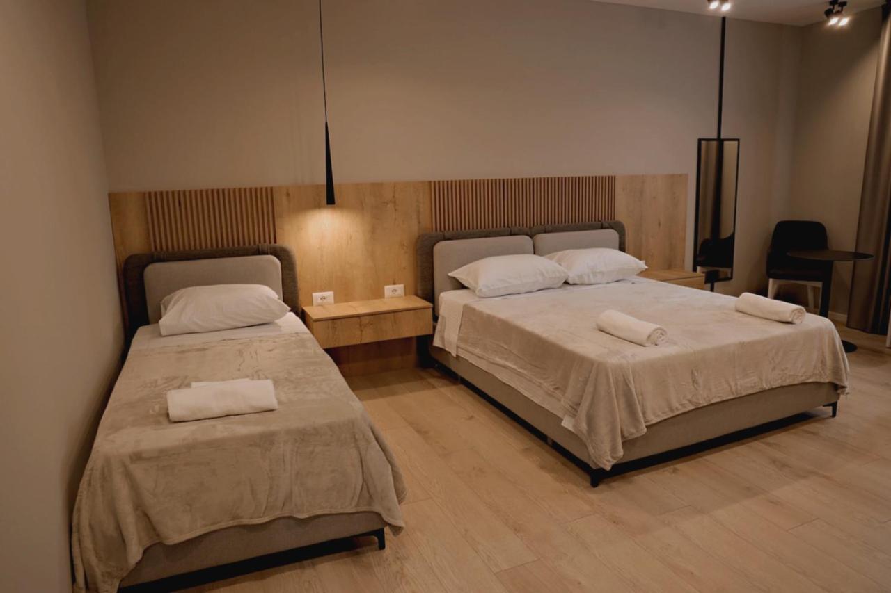 Sol Hotel Shkoder Bagian luar foto