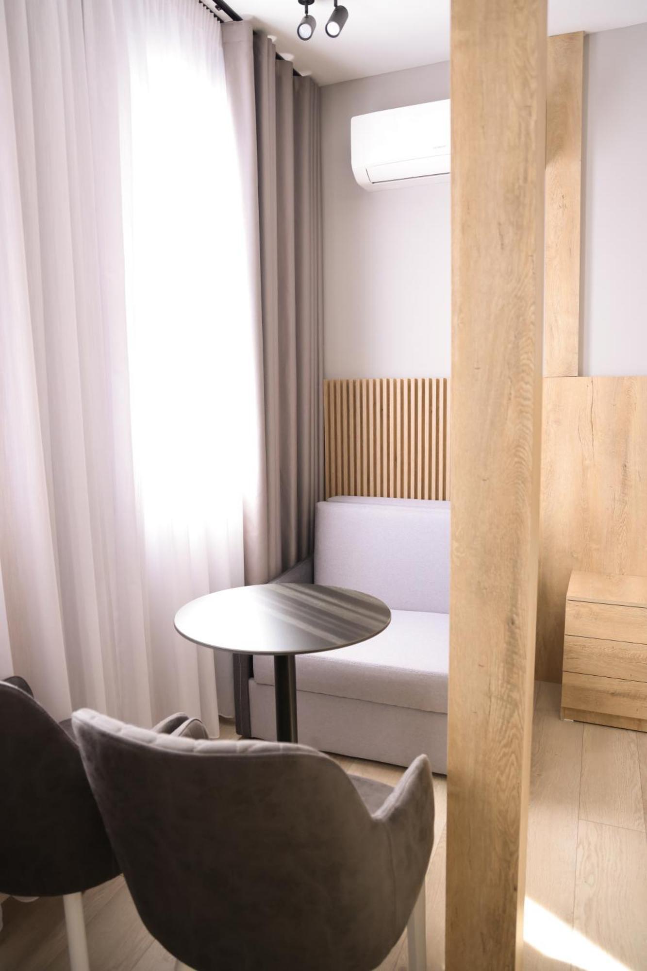 Sol Hotel Shkoder Bagian luar foto